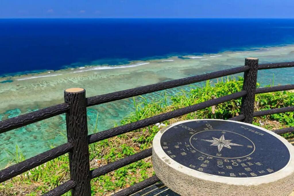 Vebora Shine Villa Miyakojima  Exterior photo